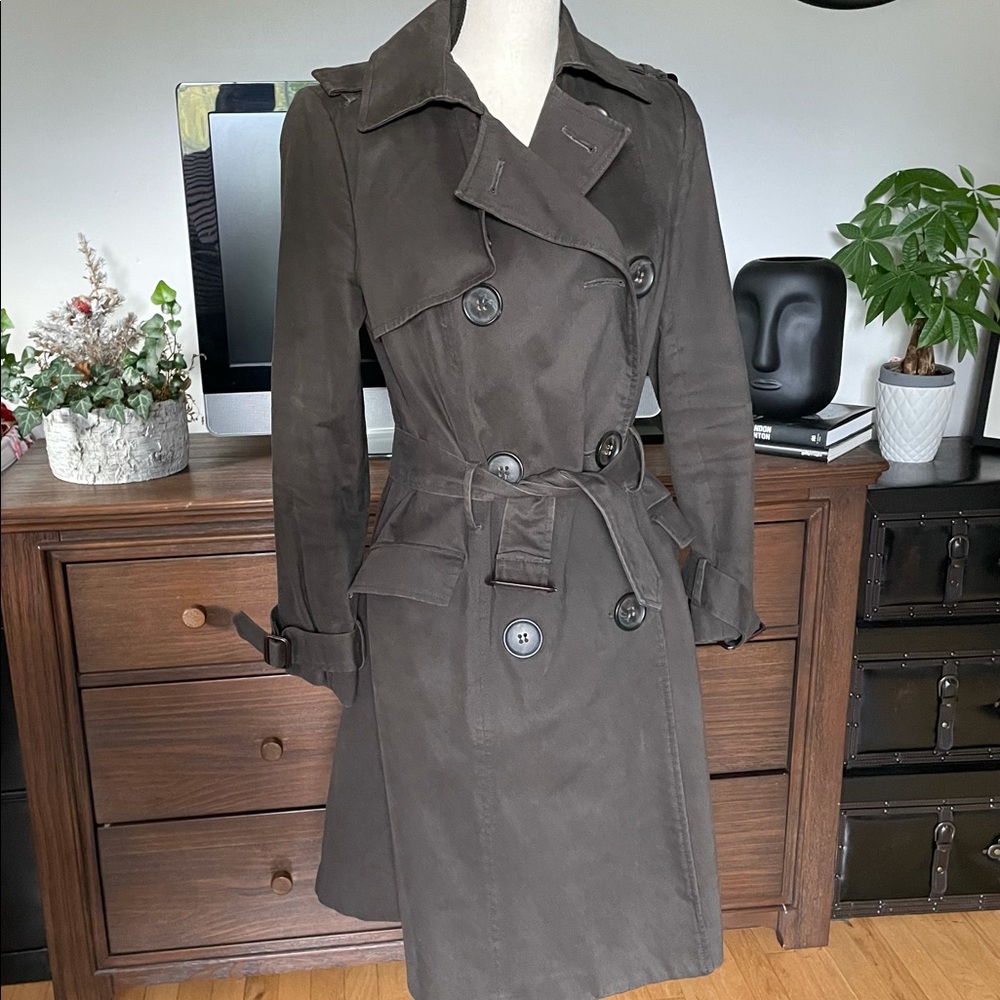 Zara trench coat - sz M